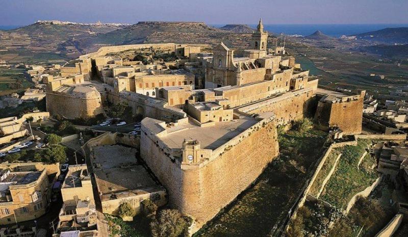 3-bedroom With Views In Iz-zebbug, Gozo Apartment
